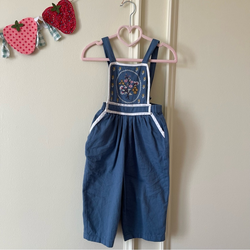 LALi Kids Woven Retro Cut Embroidered
Overalls Blue size 3y